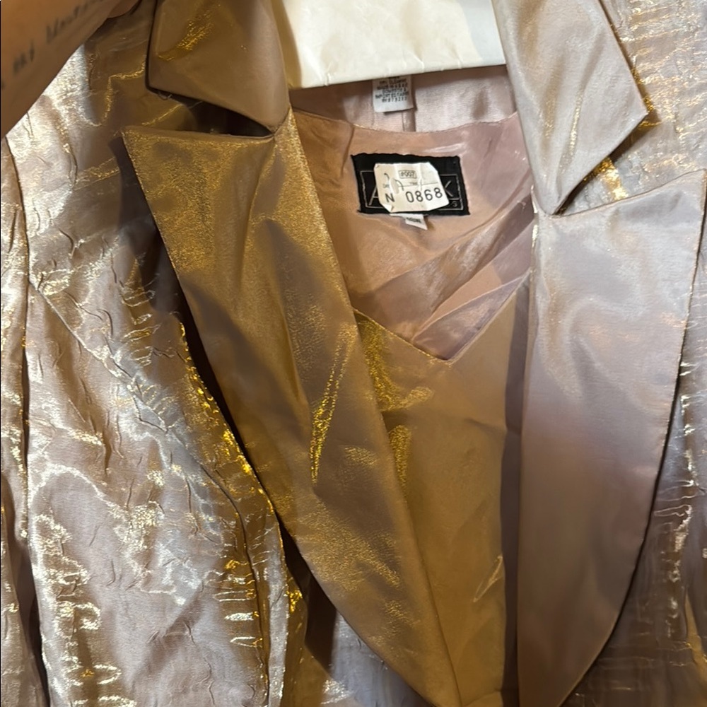 Elegant Gold Women's Jacket